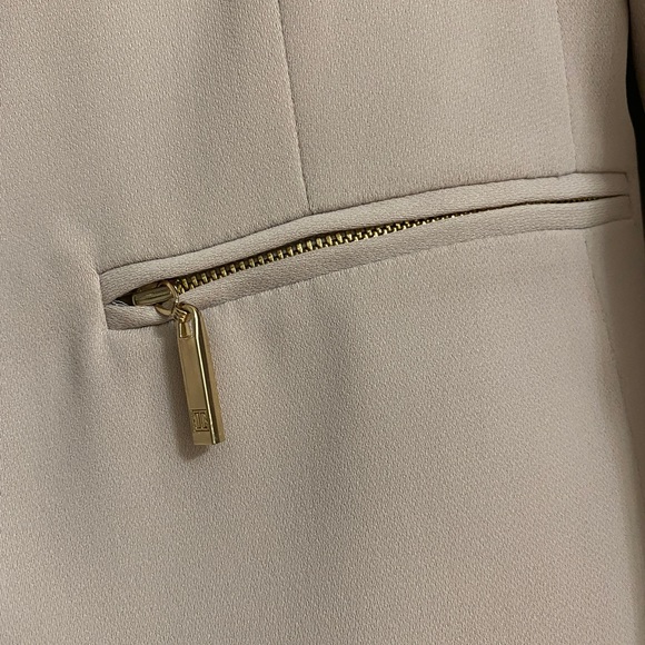 Taupe Blazer by Ivanka Trump - Picture 4 of 6